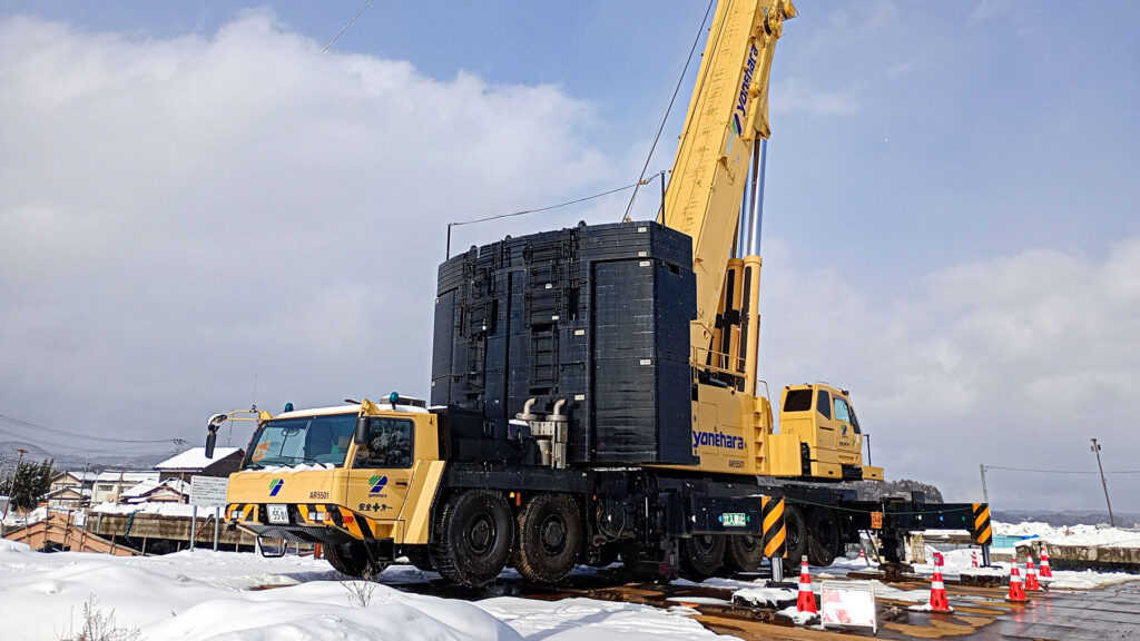 オールテレーンクレーン タダノ AR-5500M